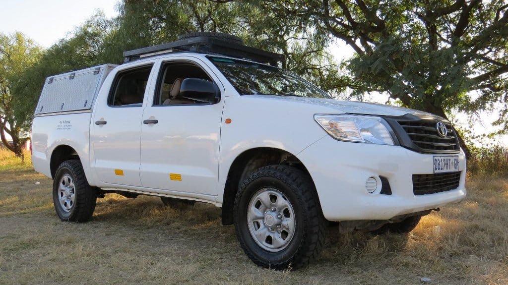 Toyota Hilux Double Cab 4x4 for hire in Nam/Bots Drive SA