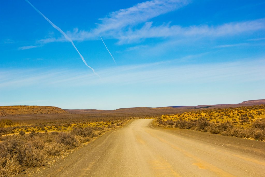 A dirt road in the Karoo.