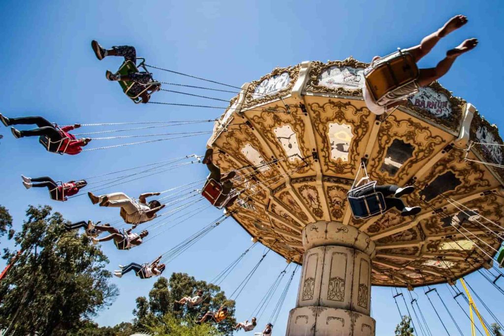 A swing ride at Gold Reef City.