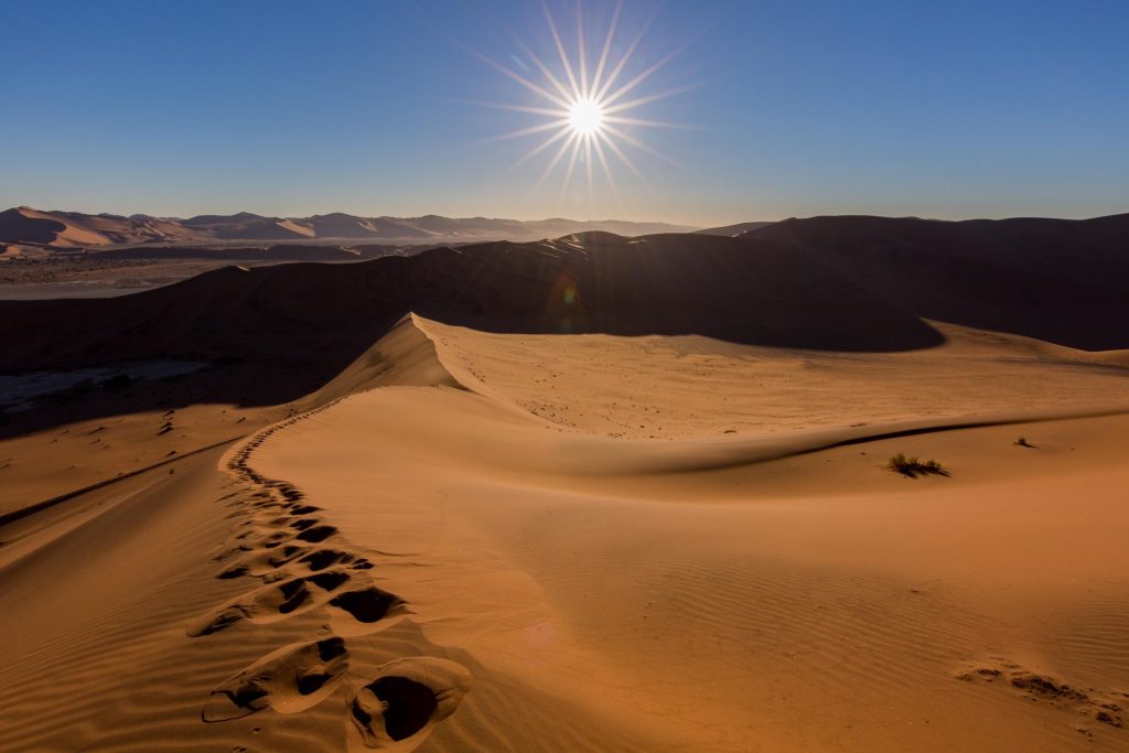 Dunes of Sossusvlei, Namibia | Photo credits: Toine Ijsseldijk