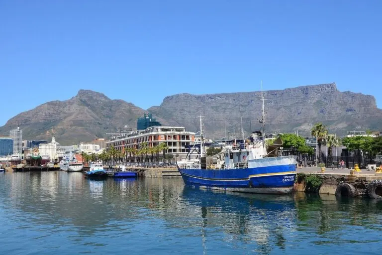 Cape Town Waterfront| Photo Credits - Angie Price (whereangiewanders)