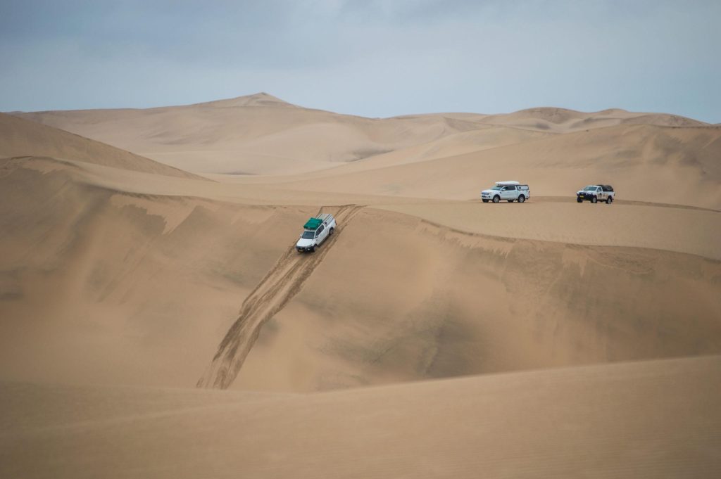 dune-driving-photo-by-simon-scaled