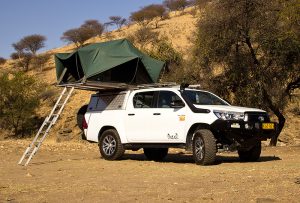 Toyota Hilux Double Cab Camping Equipped 2.8l Automatic 4x4 2 Pax