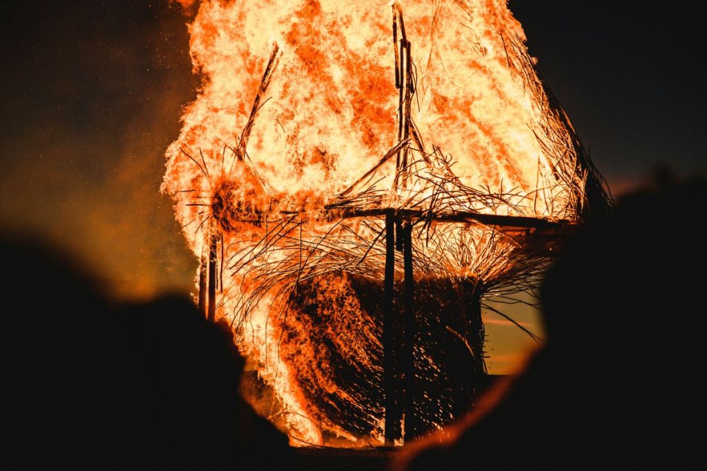 A burning art installation at AfrikaBurn.