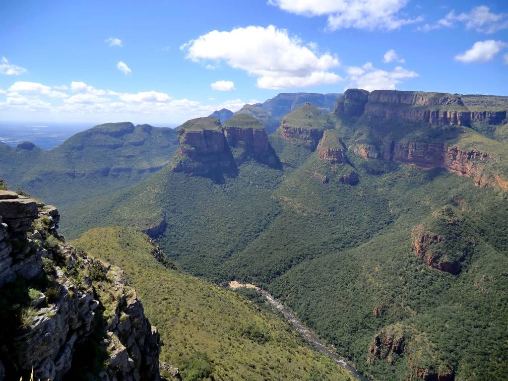 The scenic Three Rondavels view in Blyde River Canyon Nature Reserve, South Africa.