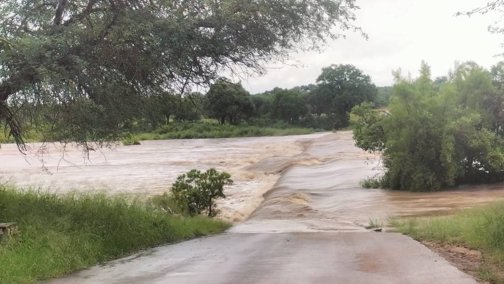Sabie Low Water Bridge flooded